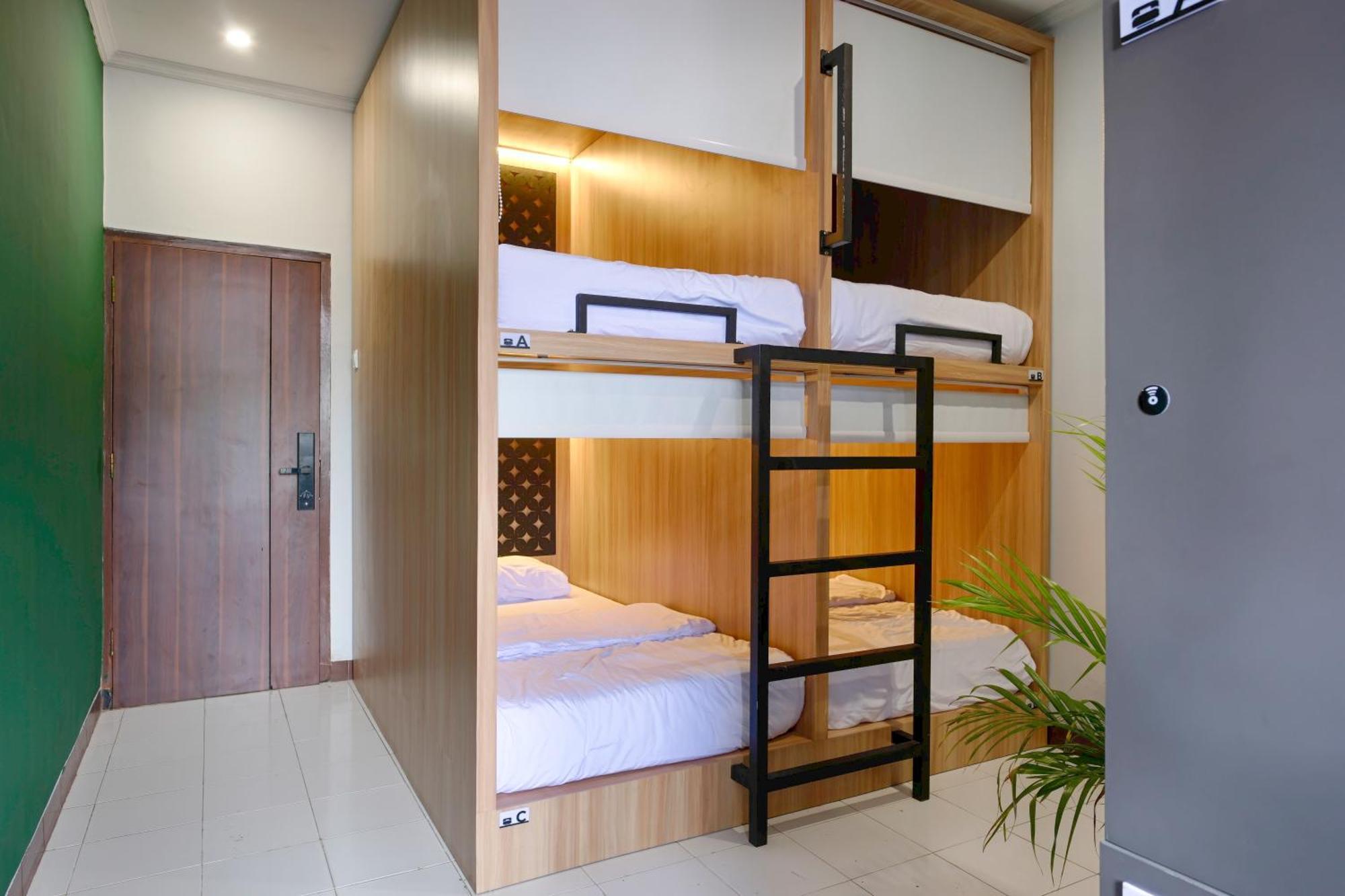 Hubs Hostel Jogyakarta Zewnętrze zdjęcie